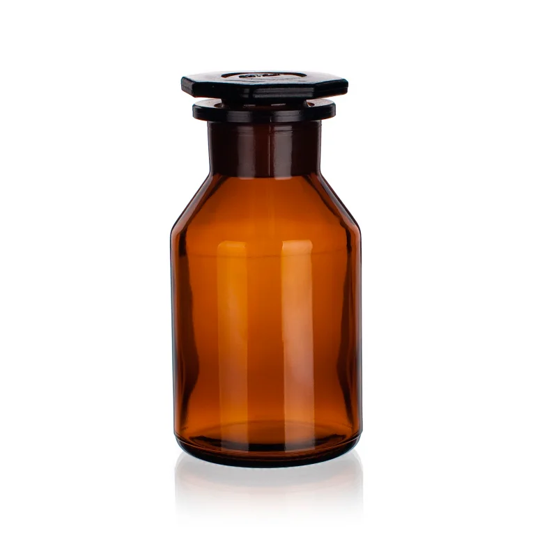 Склянка для реактивов, 30 мл, темное стекло, узкая горловина.
